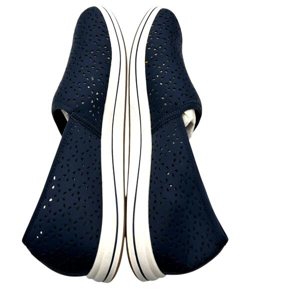Clarks Cloudsteppers Women's Navy Breeze Emily Stretch Slip-Ons Size 12W - Picture 9 of 11